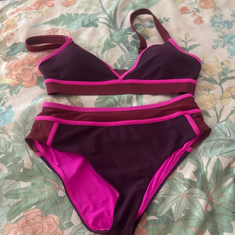 Swim bikini Title Nine Pink and Brown x condition